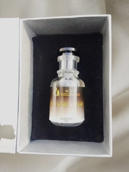 Scentia Black Signature Perfume For Men – 50ml